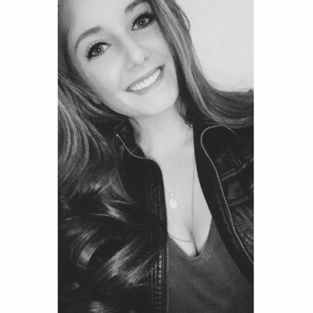 Meet your Posher, Alexandra